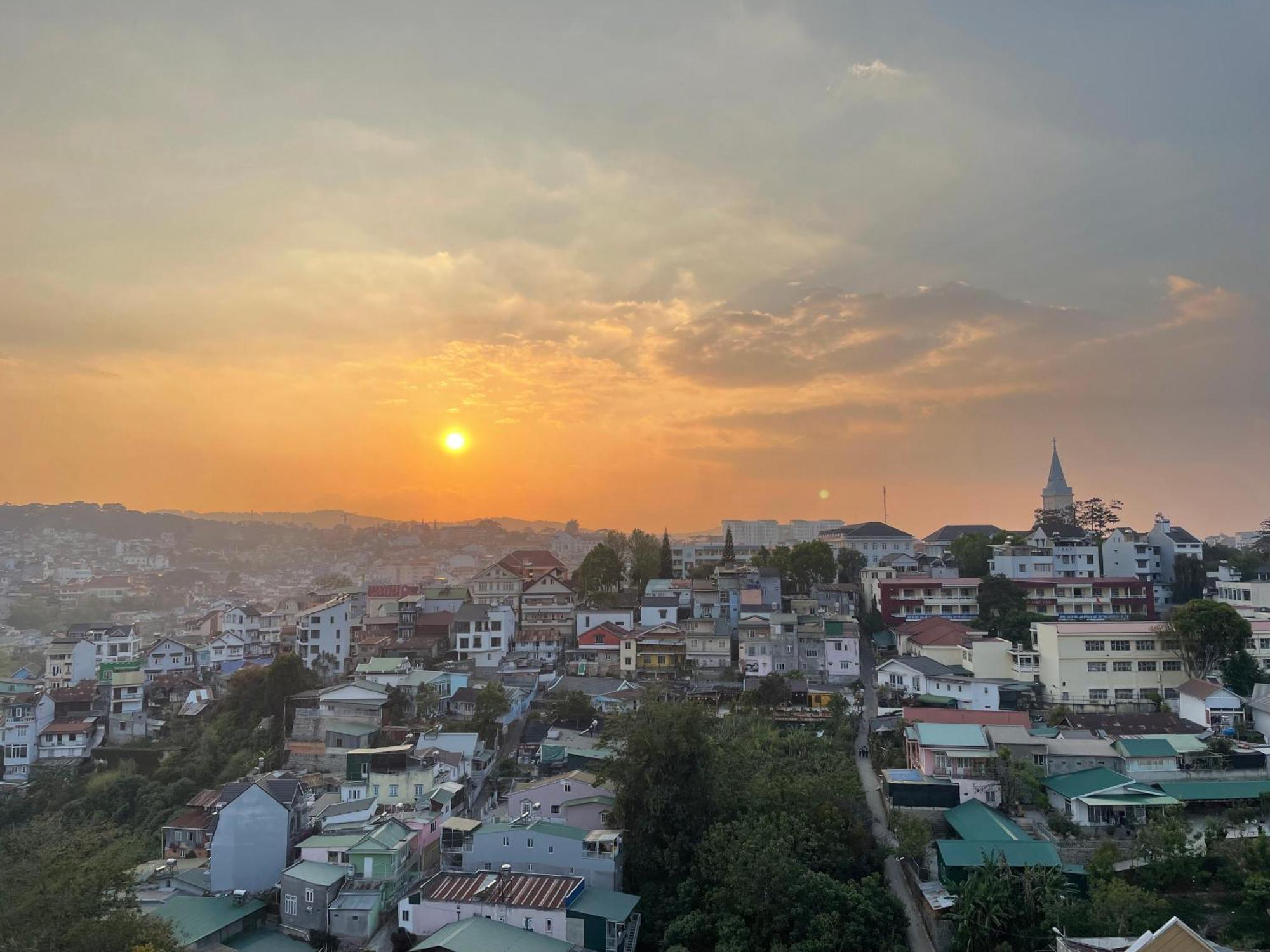 Hung Phong Hotel - Near Dalat Night Market Εξωτερικό φωτογραφία